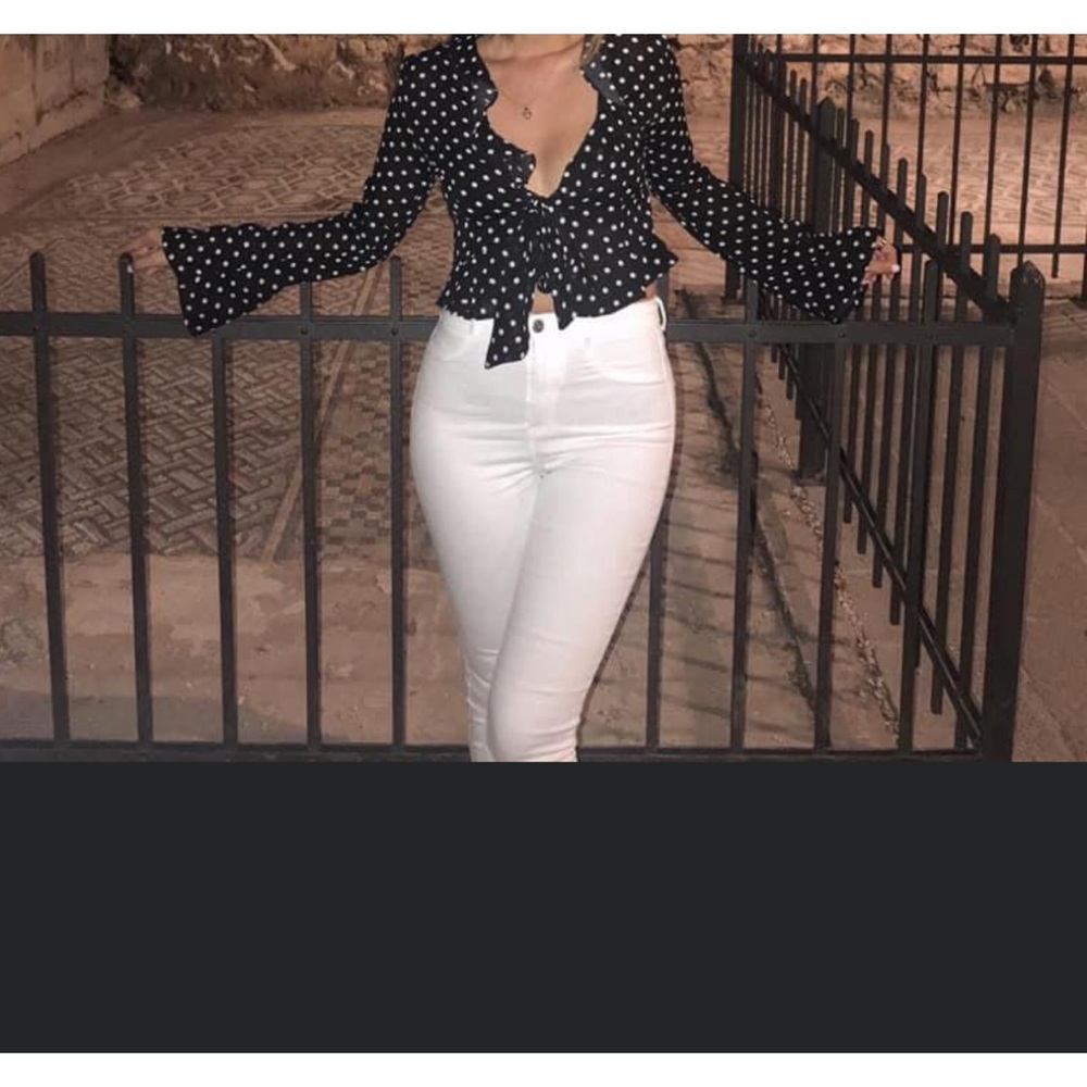 Super Cute Polka Dot  Blouse